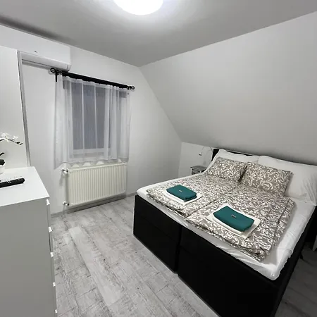 Izabella Apartman